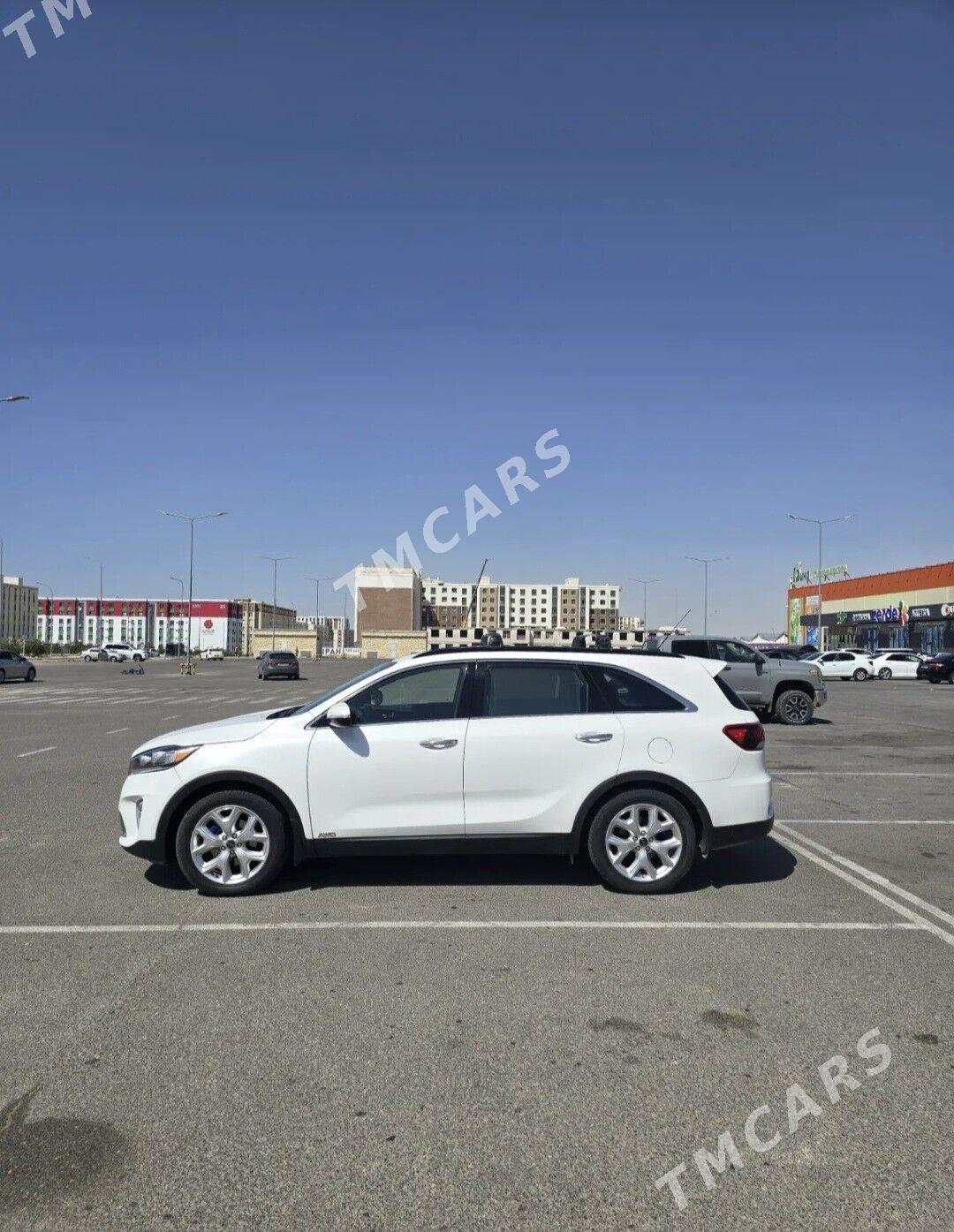 Kia Sorento 2019 - 260 000 TMT - Ашхабад - img 1
