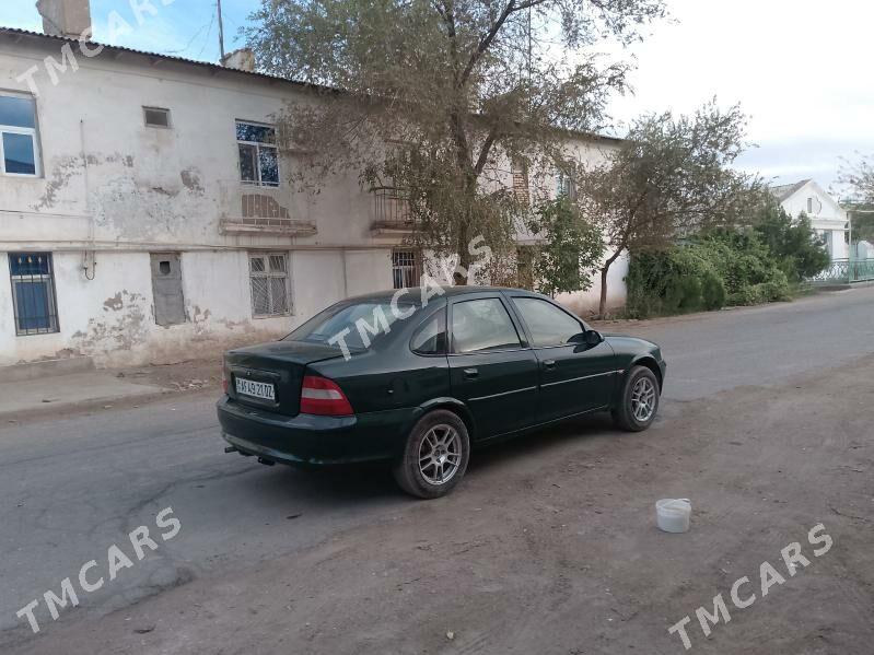 Opel Vectra 1999 - 45 000 TMT - Daşoguz - img 4