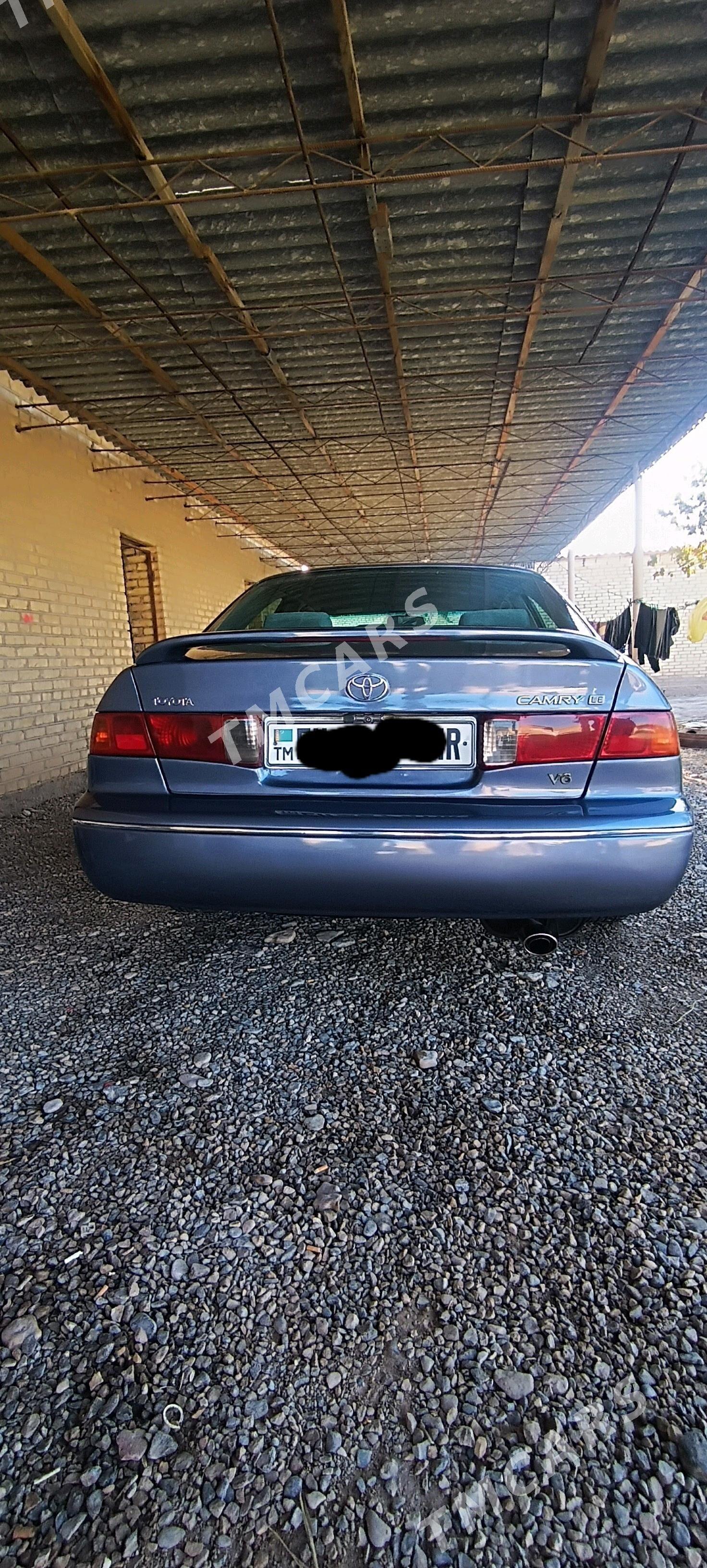 Toyota Camry 2000 - 130 000 TMT - Байрамали - img 2