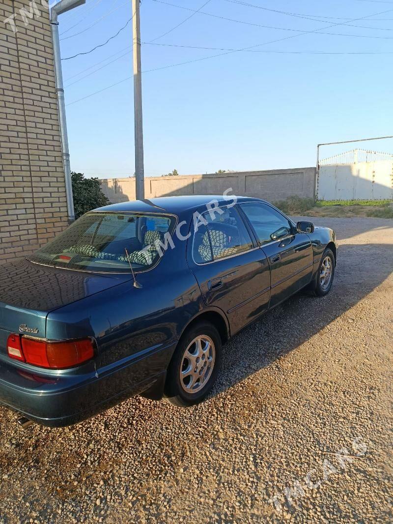 Toyota Camry 1995 - 85 000 TMT - Baýramaly - img 3