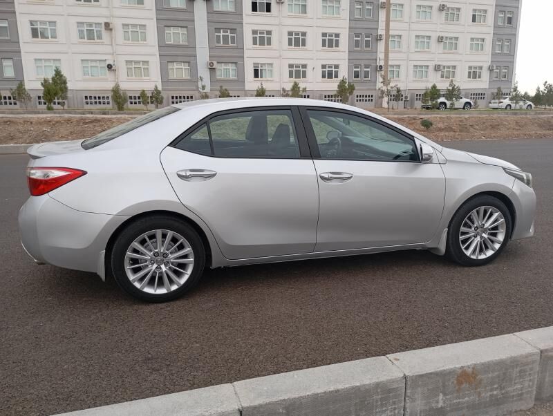 Toyota Corolla 2014 - 181 000 TMT - Büzmeýin GRES - img 3