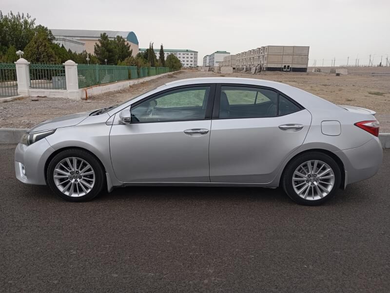 Toyota Corolla 2014 - 181 000 TMT - Büzmeýin GRES - img 6
