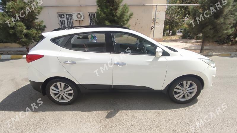 Hyundai Tucson 2010 - 218 000 TMT - Ашхабад - img 8