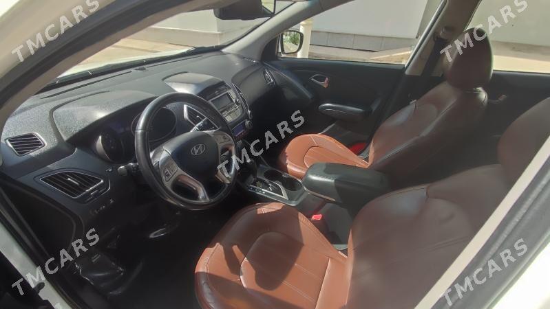 Hyundai Tucson 2010 - 218 000 TMT - Ашхабад - img 5