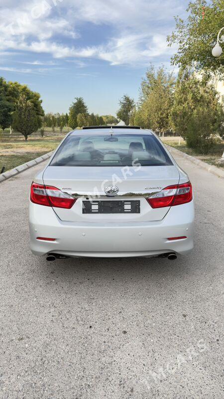 Toyota Camry 2014 - 255 000 TMT - Дашогуз - img 3