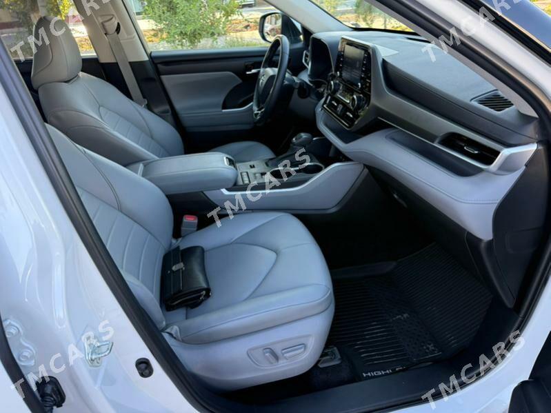 Toyota Highlander 2021 - 560 000 TMT - Türkmenabat - img 2