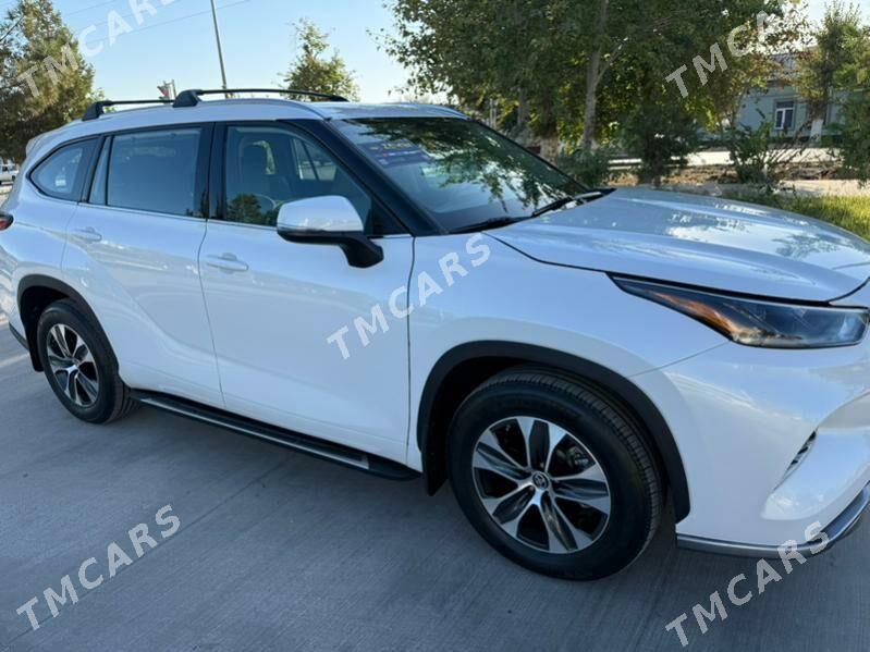 Toyota Highlander 2021 - 560 000 TMT - Türkmenabat - img 3
