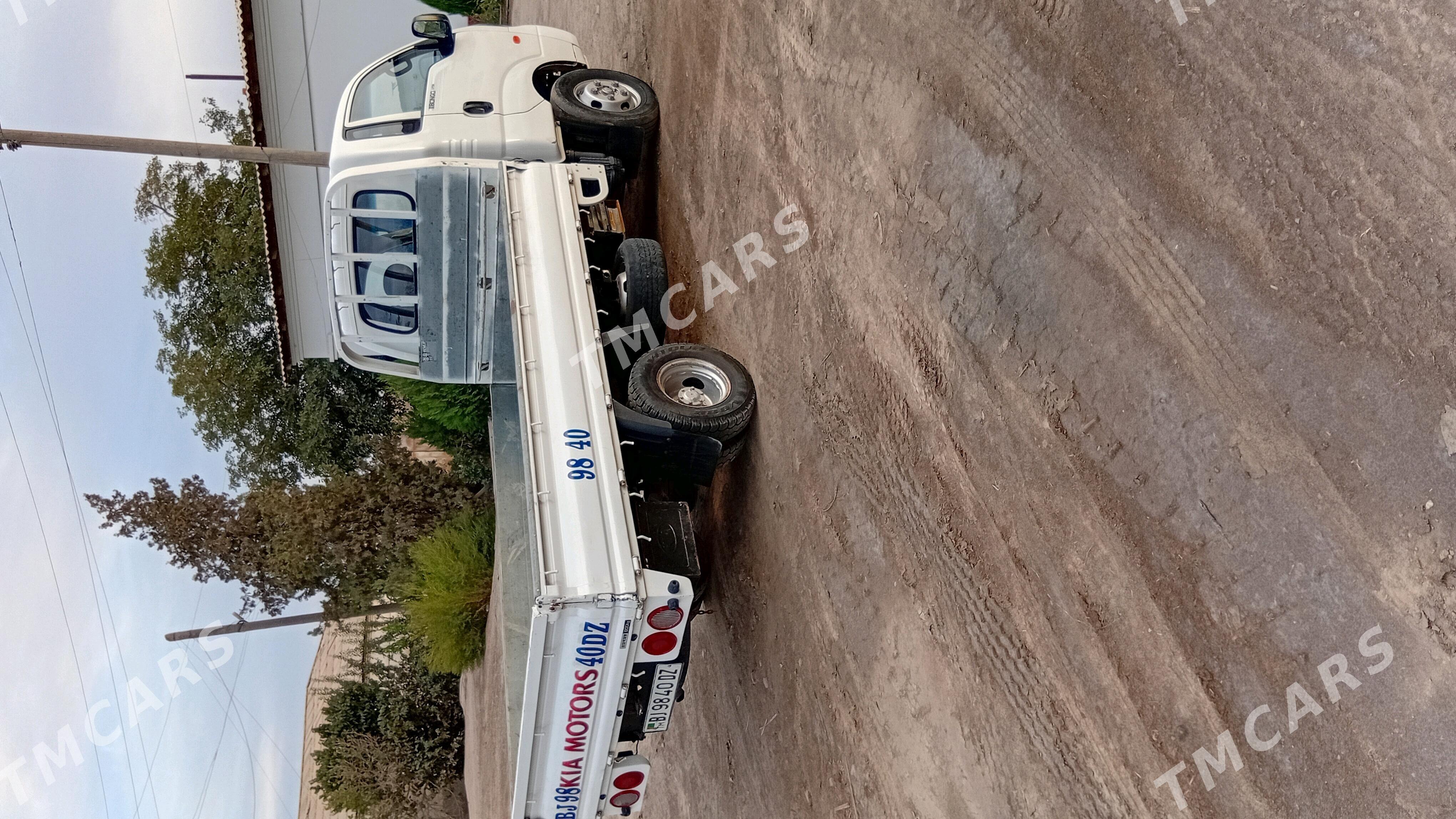 Kia Bongo 2012 - 220 000 TMT - Шабатский этрап - img 4