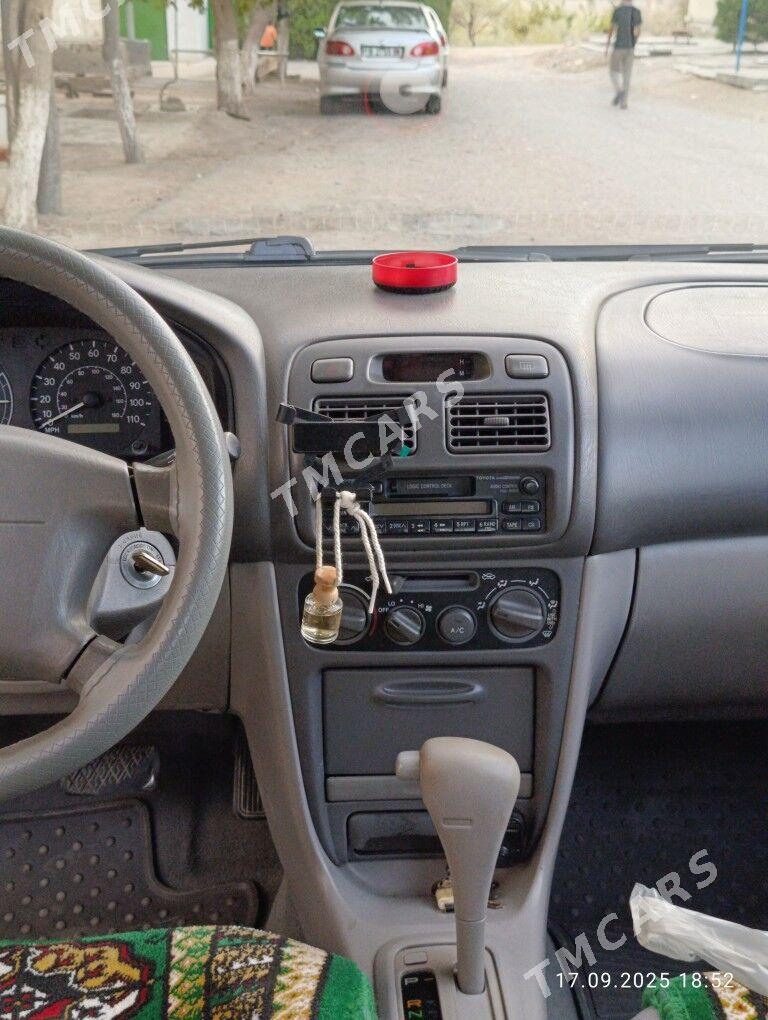 Toyota Corolla 2000 - 100 000 TMT - Türkmenbaşy - img 3