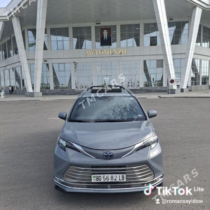 Toyota Sienna 2022 - 470 000 TMT - Туркменабат - img 7