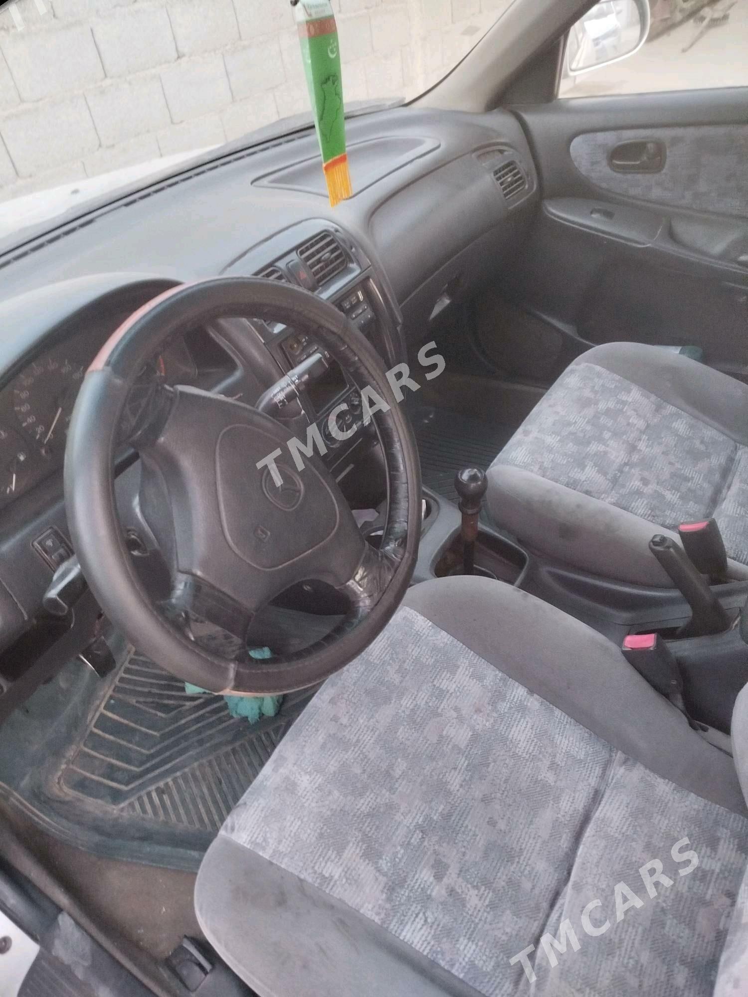 Mazda 626 2000 - 60 000 TMT - Gökdepe - img 4