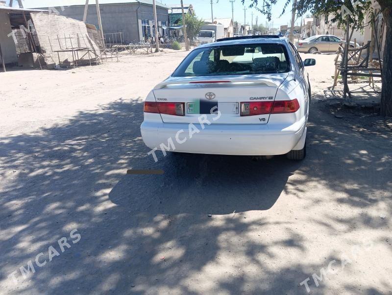 Toyota Camry 2000 - 145 000 TMT - Köneürgenç - img 2