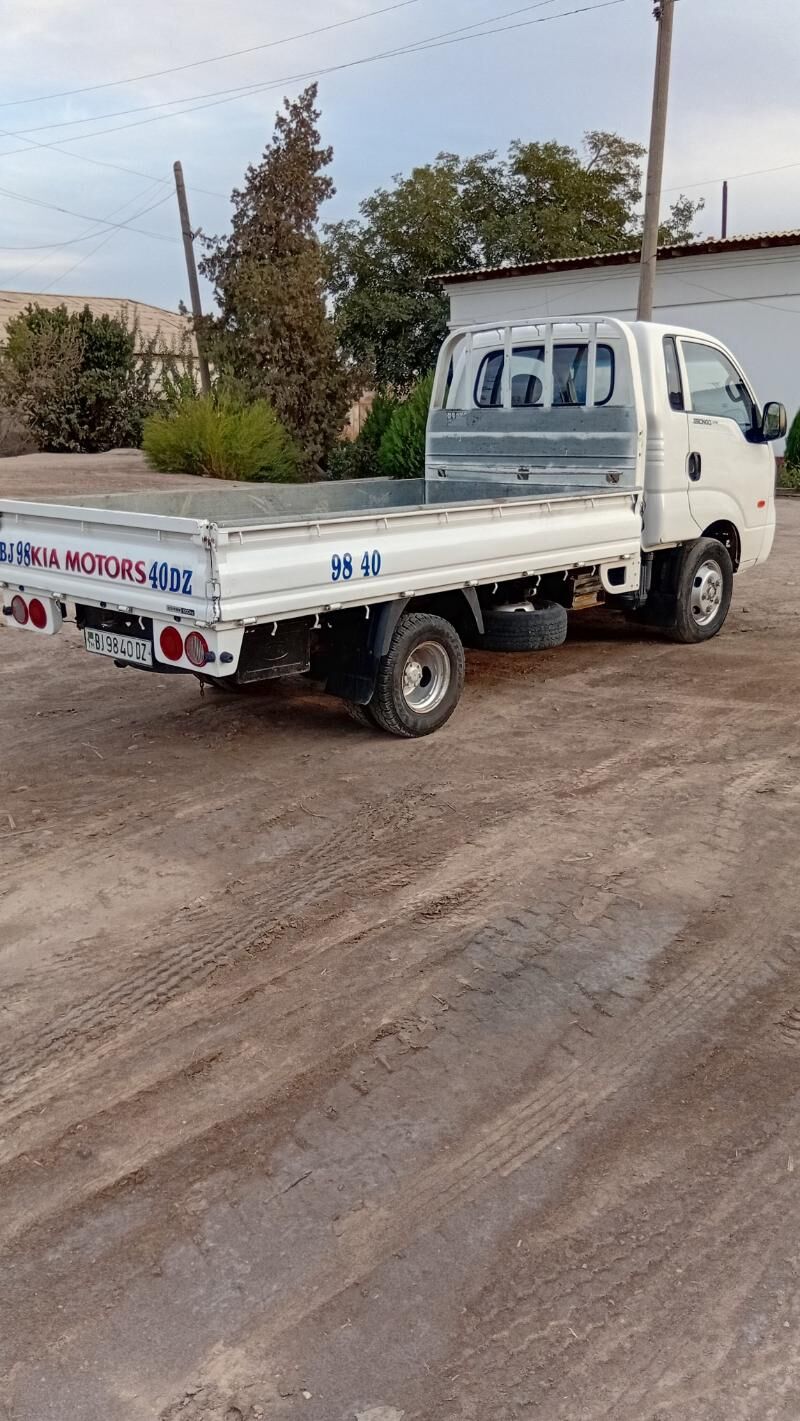 Kia Bongo 2012 - 220 000 TMT - Шабатский этрап - img 6