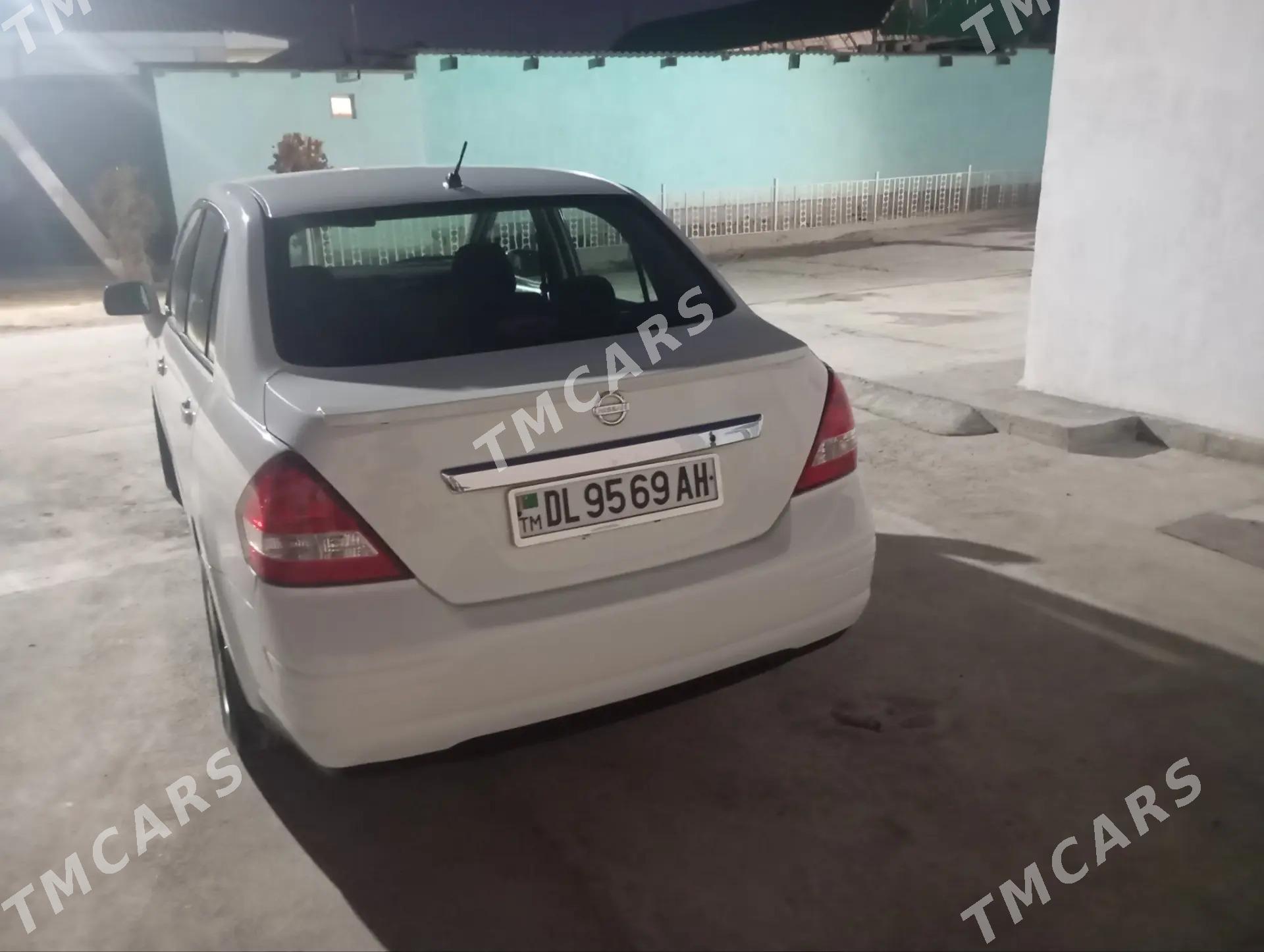 Nissan Versa 2010 - 130 000 TMT - Aşgabat - img 4
