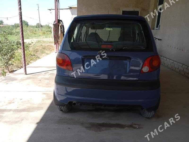 Daewoo Matiz 2002 - 32 000 TMT - Шабатский этрап - img 4