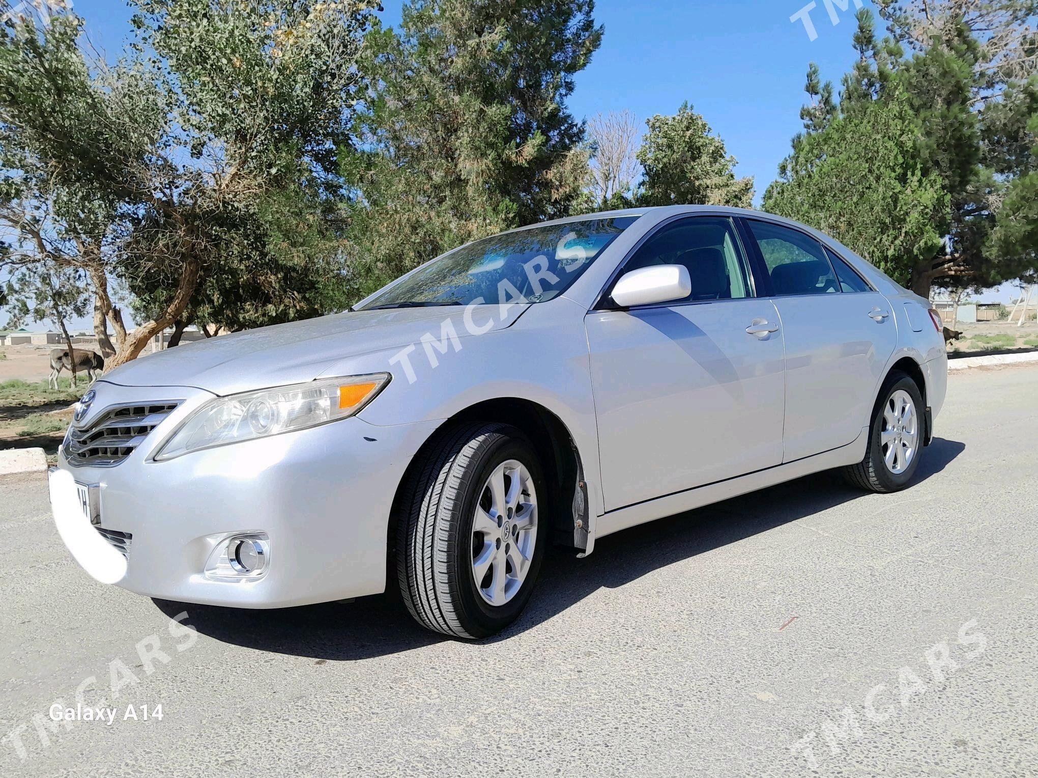 Toyota Camry 2010 - 180 000 TMT - Sarahs - img 4
