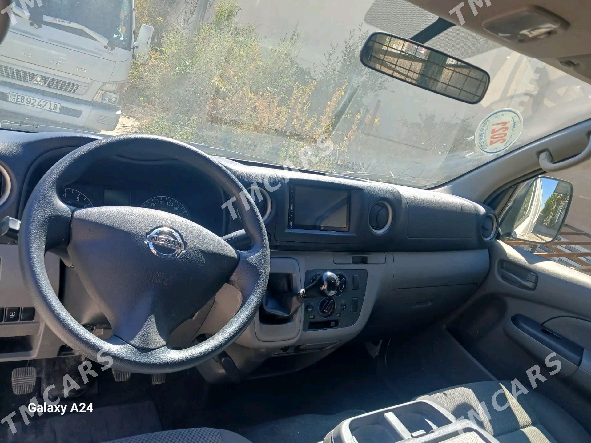 Nissan Urvan 2021 - 300 000 TMT - Türkmenabat - img 7