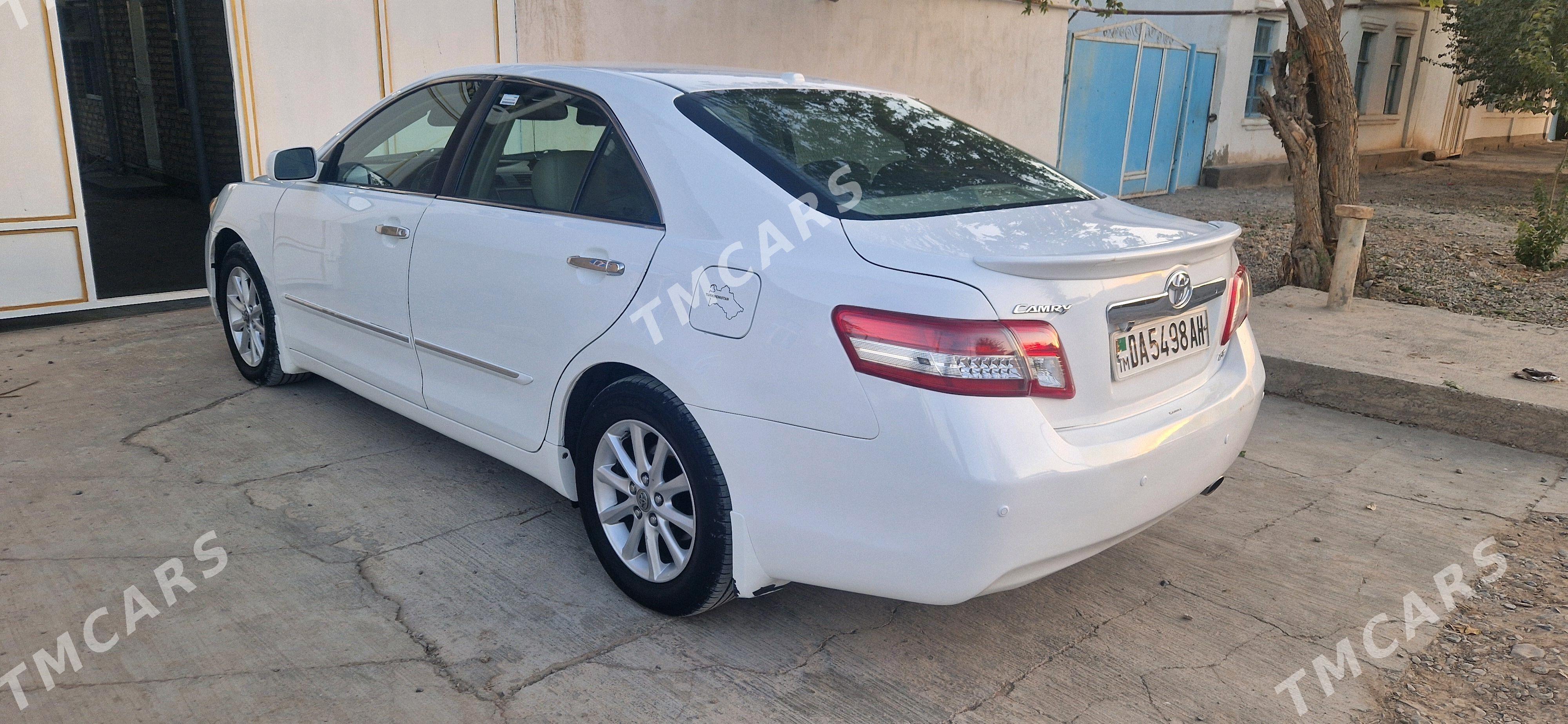 Toyota Camry 2010 - 188 000 TMT - Tejen - img 3
