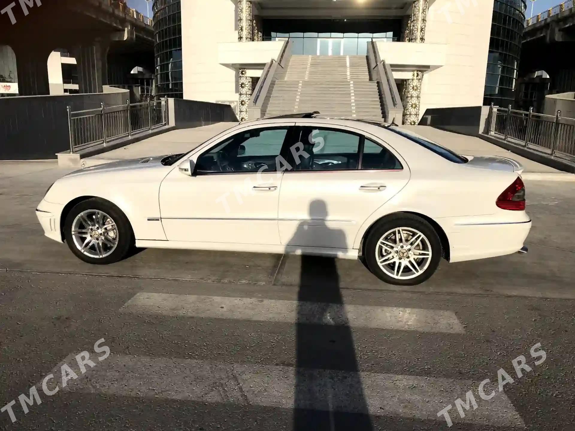 Mercedes-Benz E500 2003 - 150 000 TMT - Änew - img 6