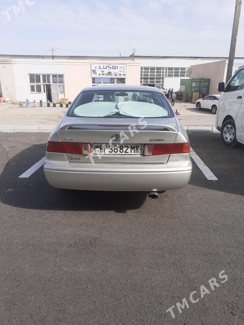 Toyota Camry 2000 - 130 000 TMT - Мары - img 4