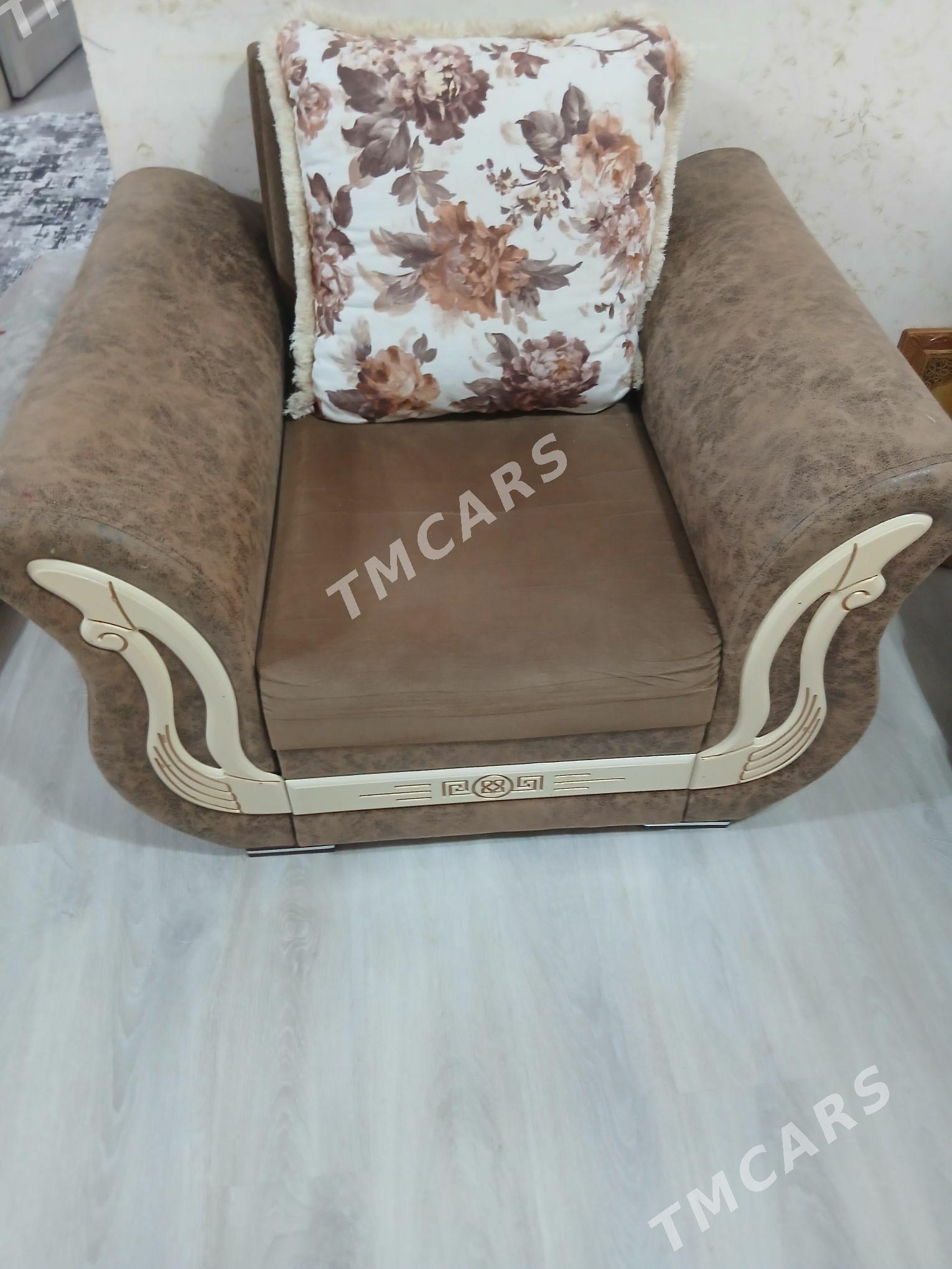 Diwan - Aşgabat - img 4