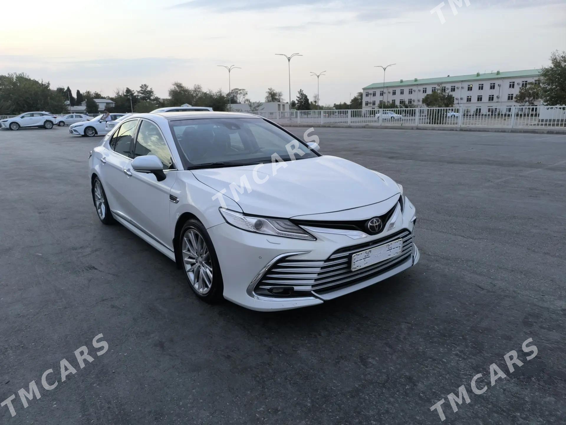 Toyota Camry 2018 - 360 000 TMT - Ашхабад - img 2