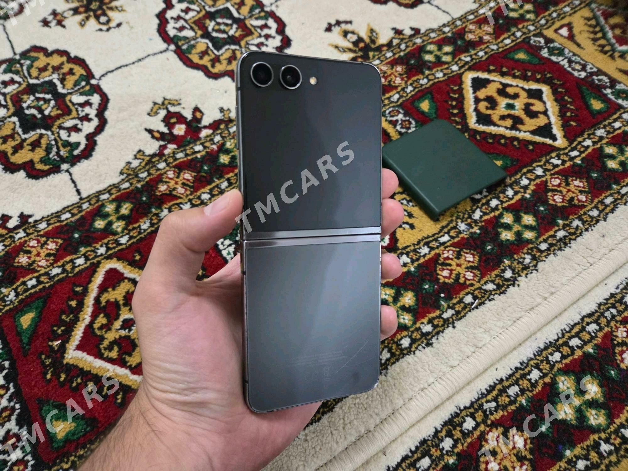 Z flip 5 - Aşgabat - img 6