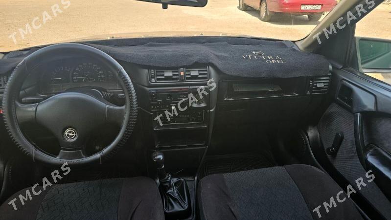 Opel Astra 1992 - 36 000 TMT - Мары - img 8