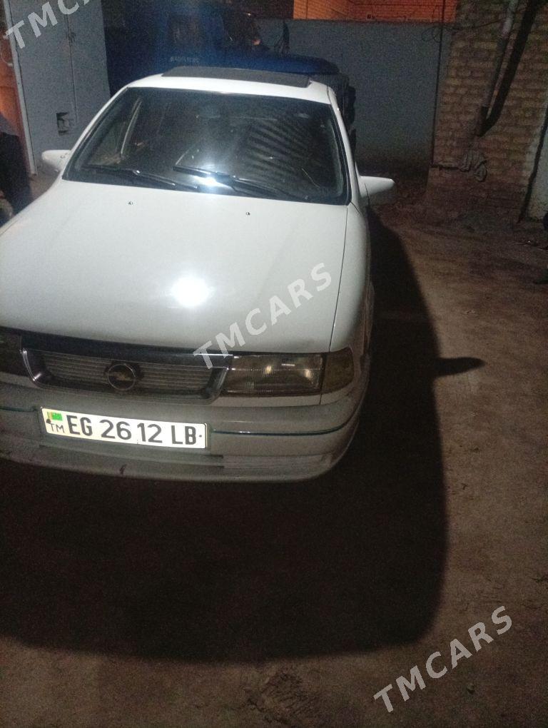 Opel Vectra 1990 - 26 000 TMT - Саят - img 5