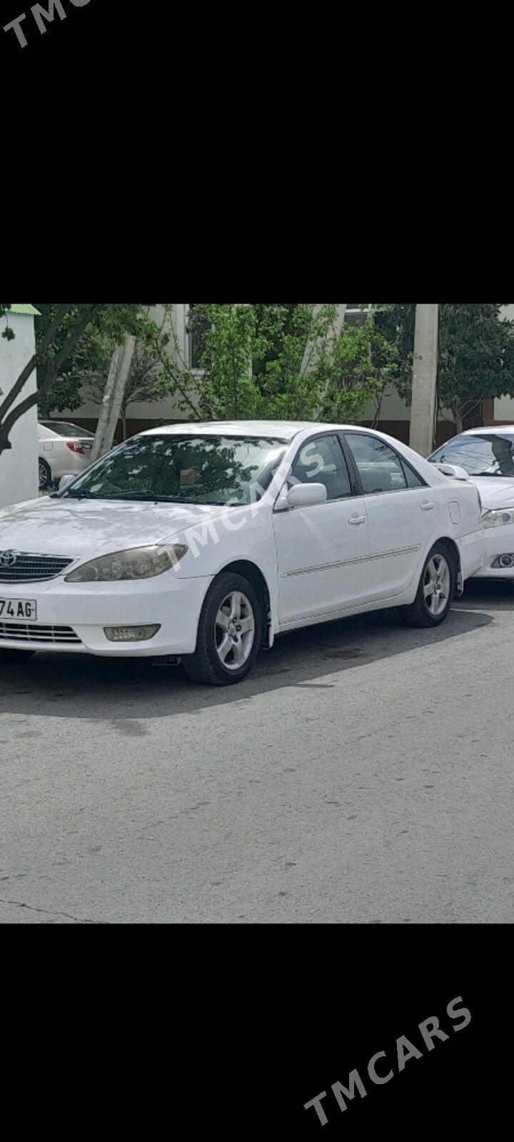 Toyota Camry 2004 - 138 000 TMT - Гарадамак - img 3