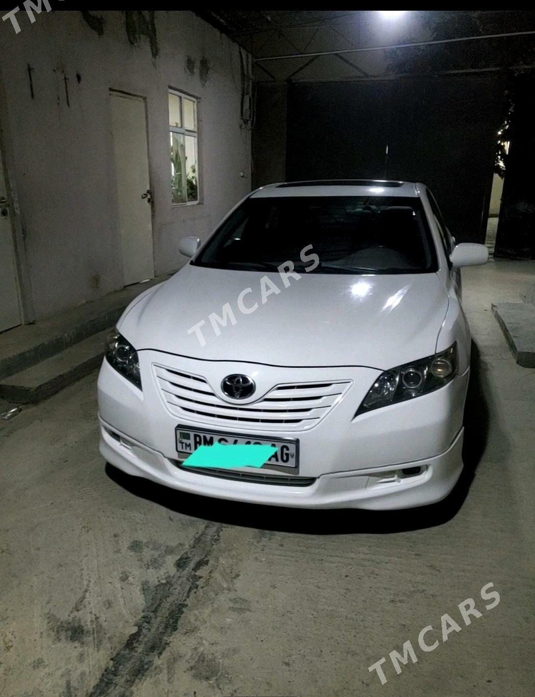 Toyota Camry 2009 - 230 000 TMT - Büzmeýin - img 2