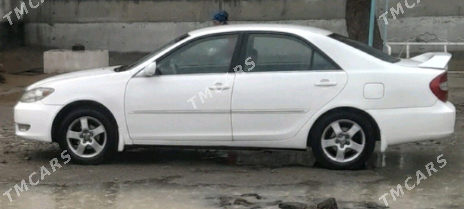 Toyota Camry 2004 - 138 000 TMT - Гарадамак - img 1