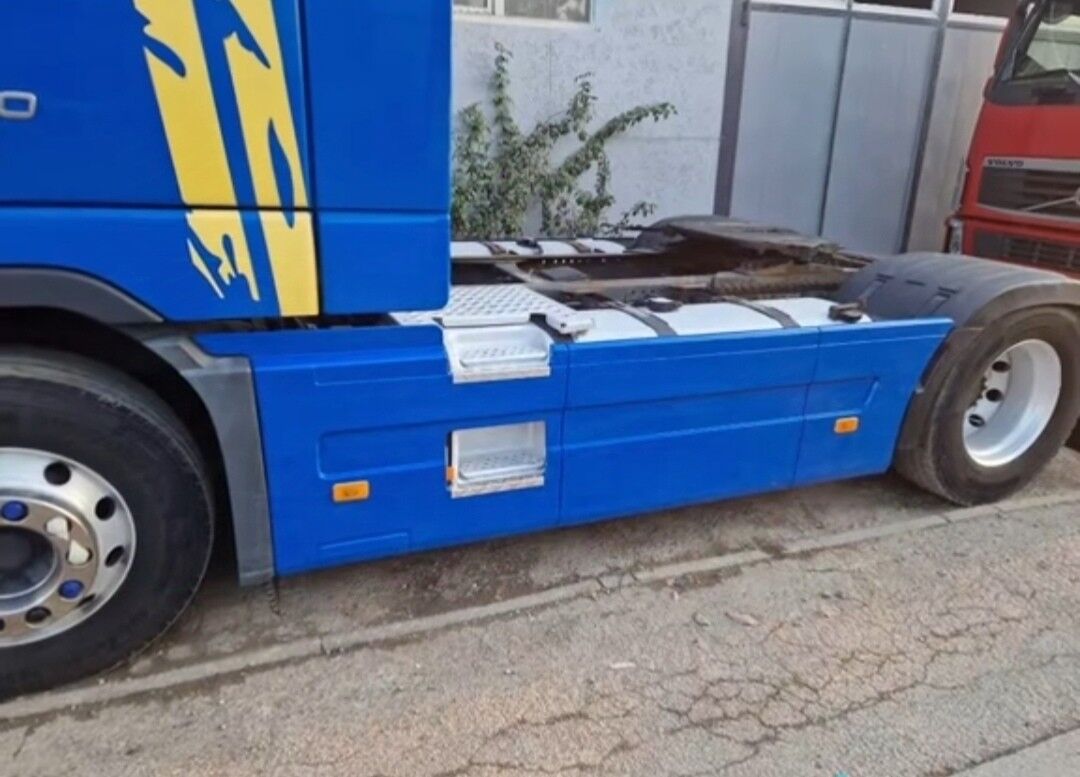 Volvo Mercedes Daf spoler 4 000 TMT - Туркменабат - img 5