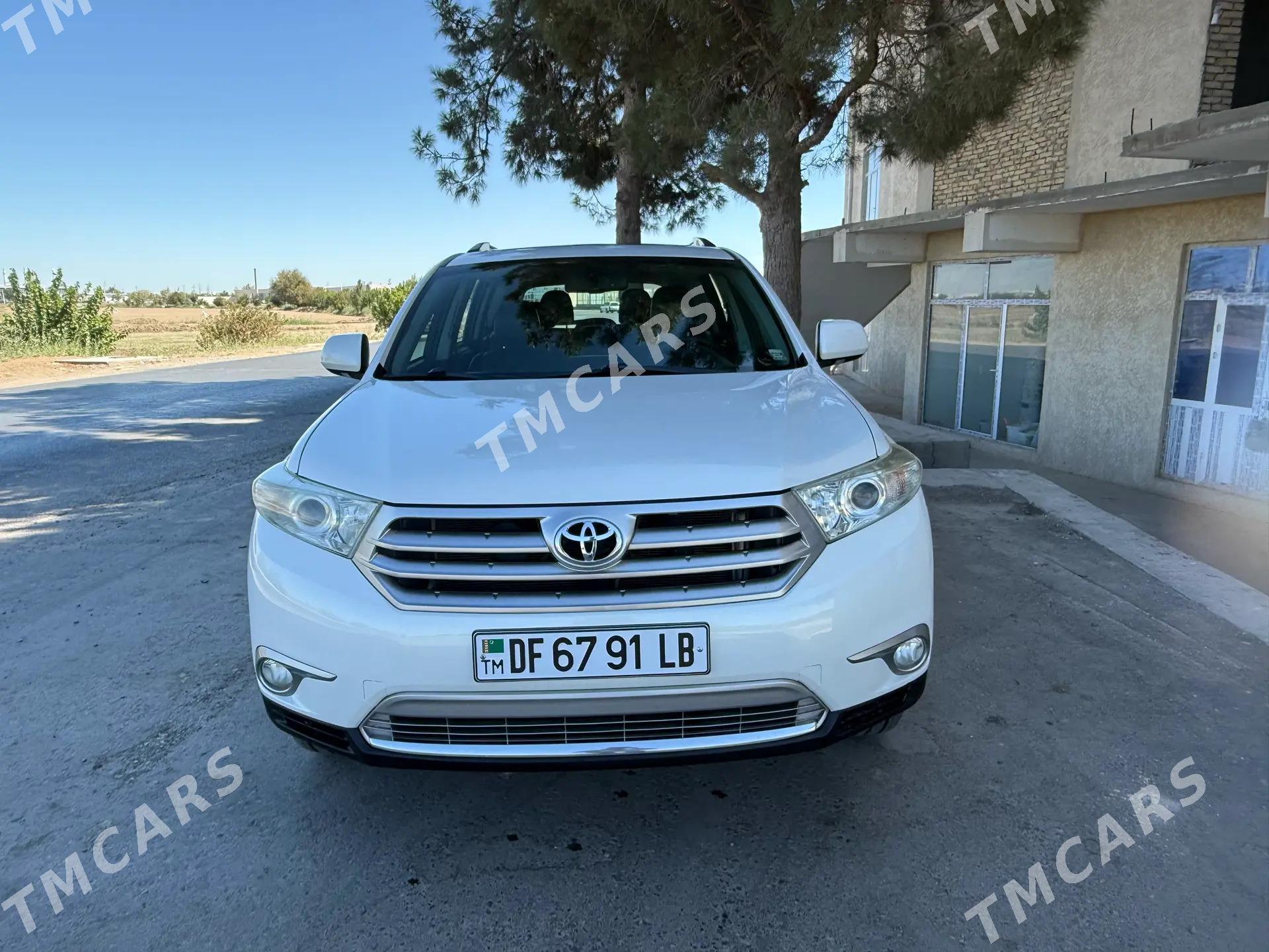 Toyota Highlander 2012 - 350 000 TMT - Türkmenabat - img 5