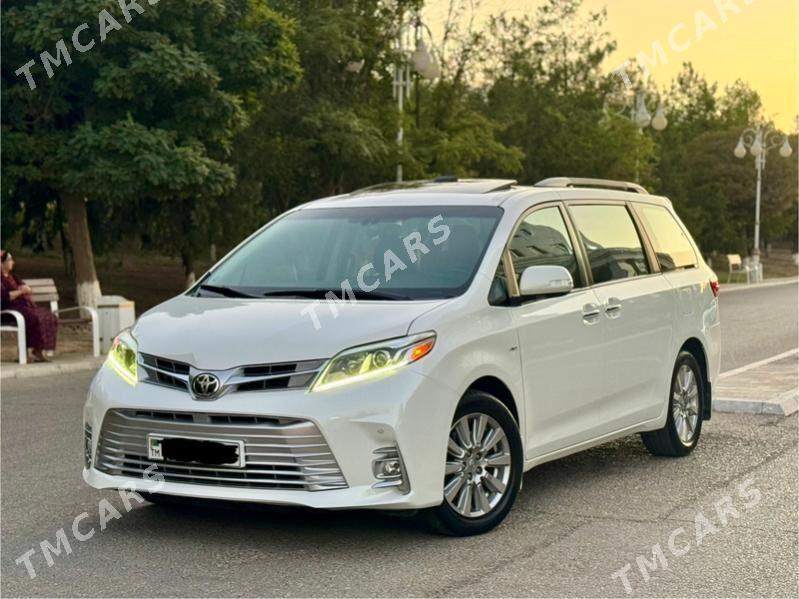 Toyota Sienna 2017 - 510 000 TMT - Aşgabat - img 10