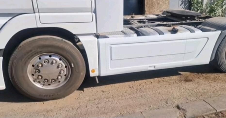 Mercedes Daf Volvo spoler 4 000 TMT - Туркменабат - img 7