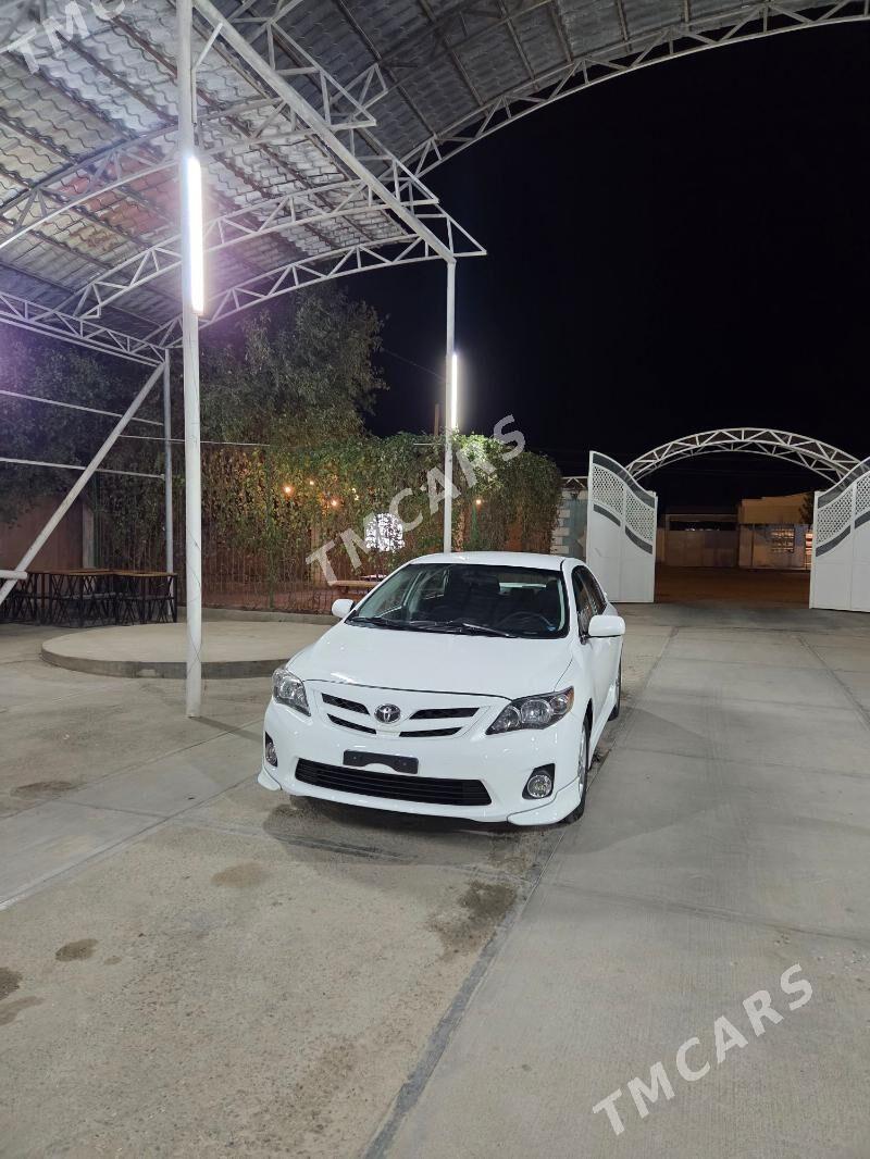 Toyota Corolla 2011 - 170 000 TMT - Gyzylarbat - img 2