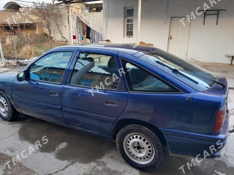 Opel Vectra 1993 - 26 000 TMT - Туркменгала - img 3
