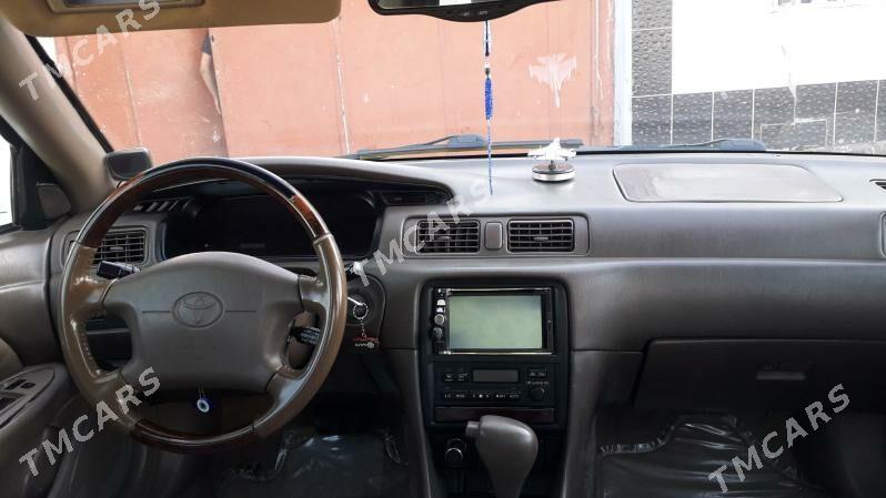Toyota Camry 2000 - 145 000 TMT - Ýolöten - img 3