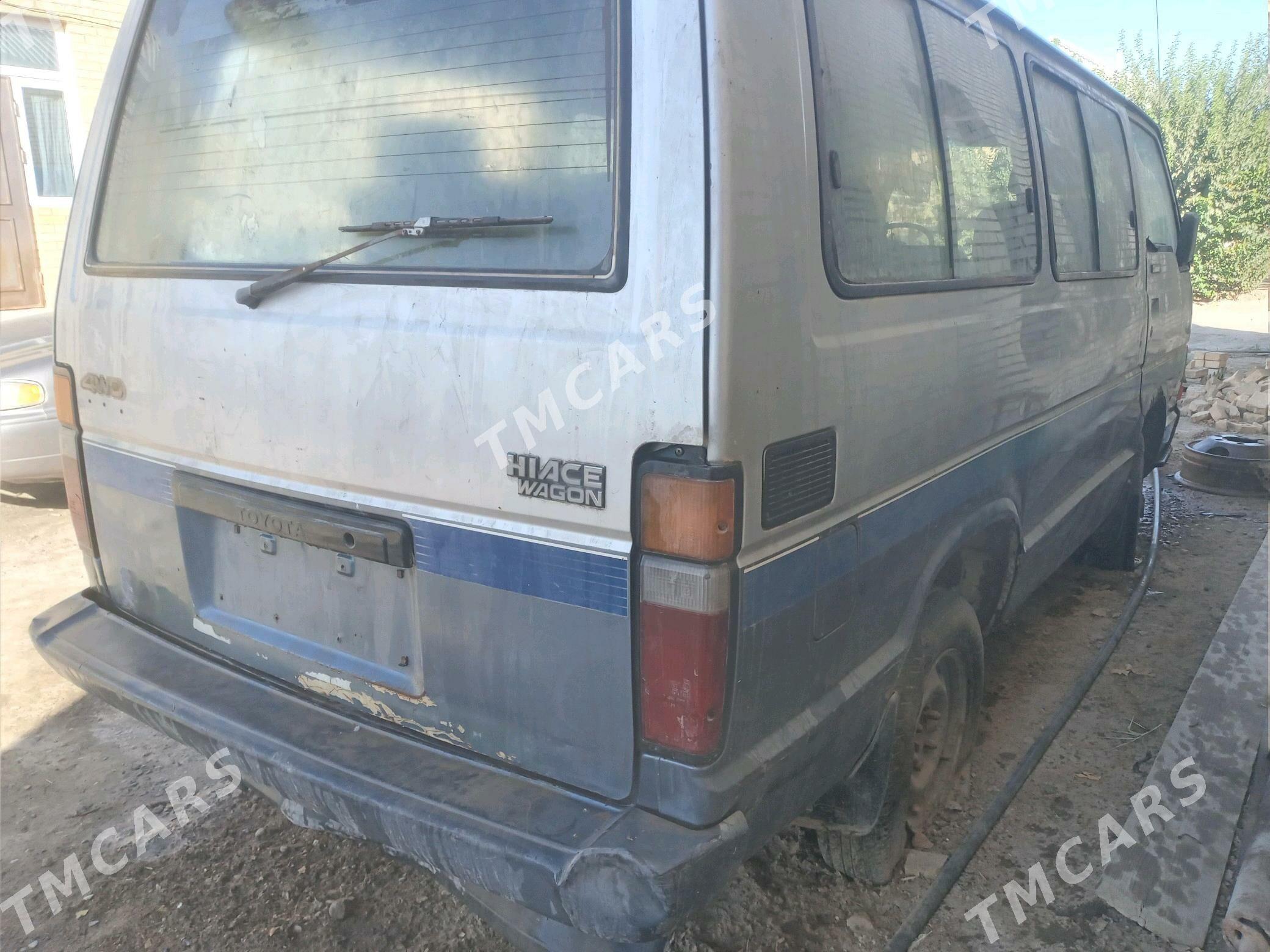 Toyota Hiace 1991 - 30 000 TMT - Mary - img 2