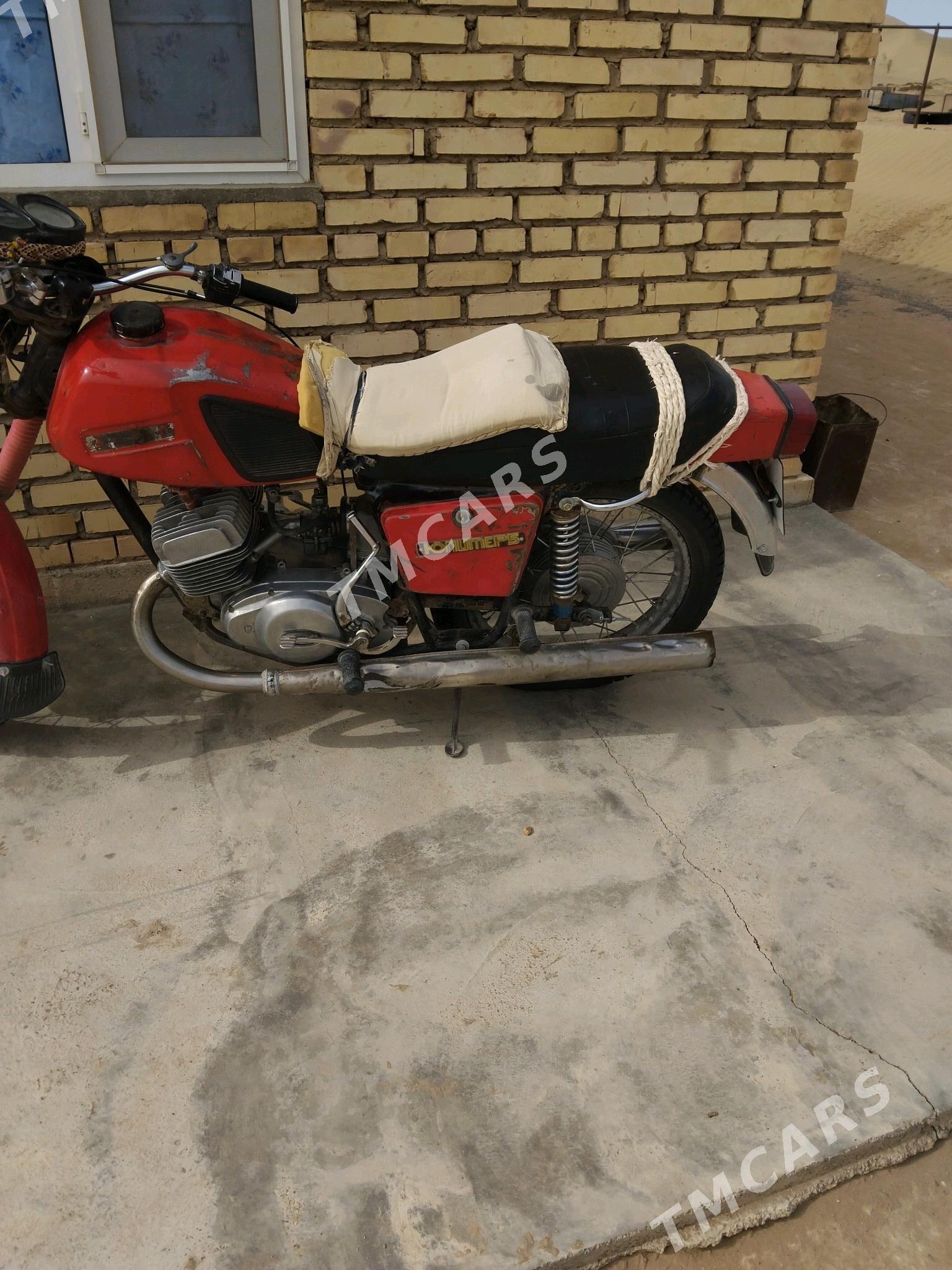 Iž Ýupiter 1991 - 13 000 TMT - Гёкдепе - img 3