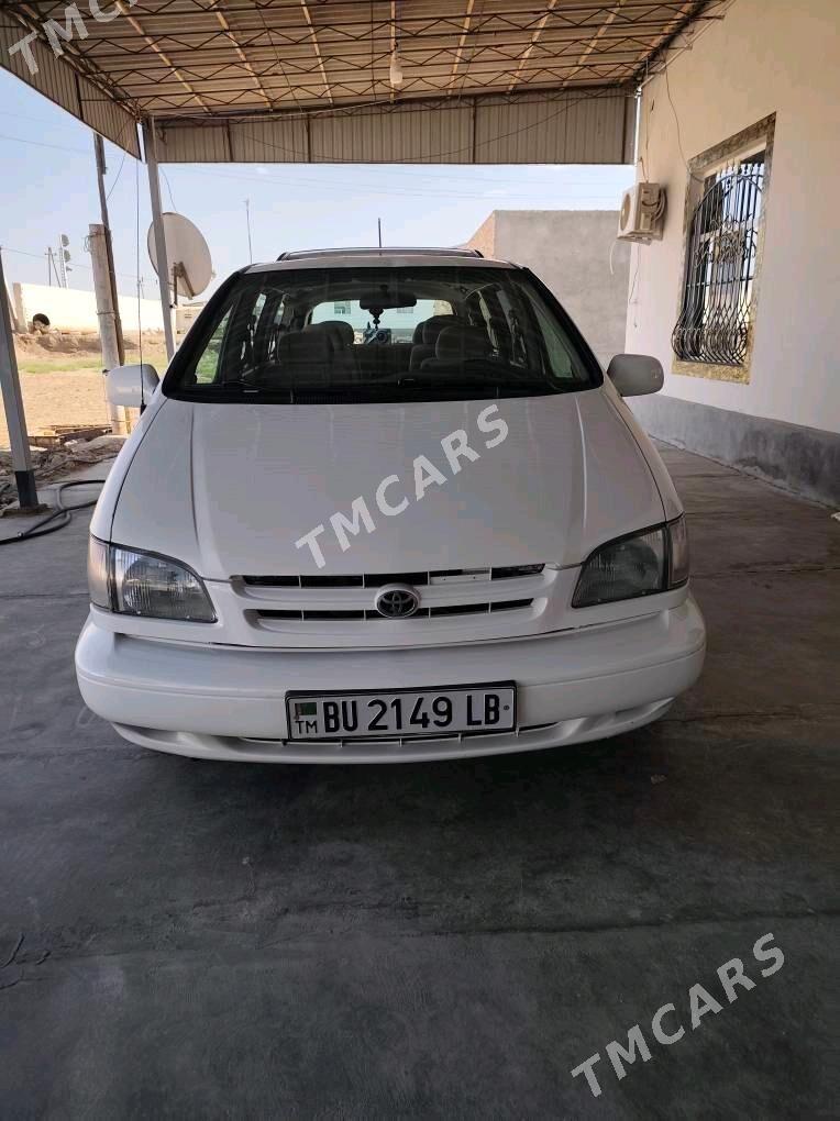 Toyota Sienna 2000 - 163 000 TMT - Достлук - img 4