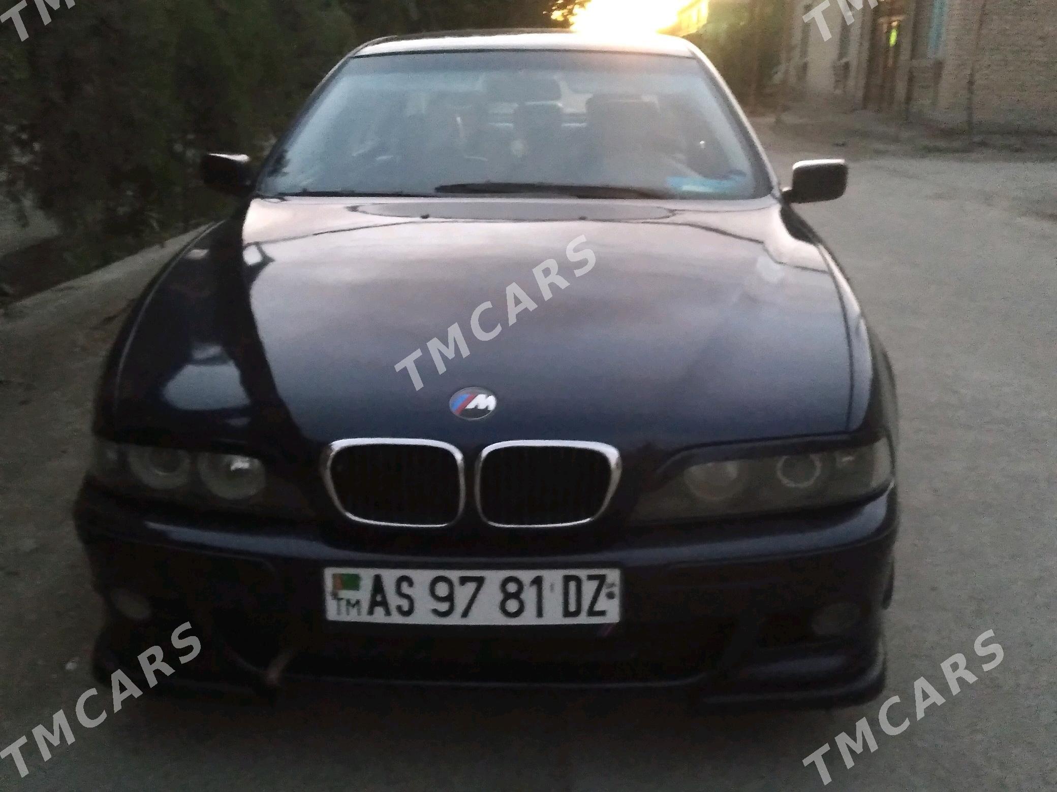 BMW E39 2002 - 158 000 TMT - Daşoguz - img 4