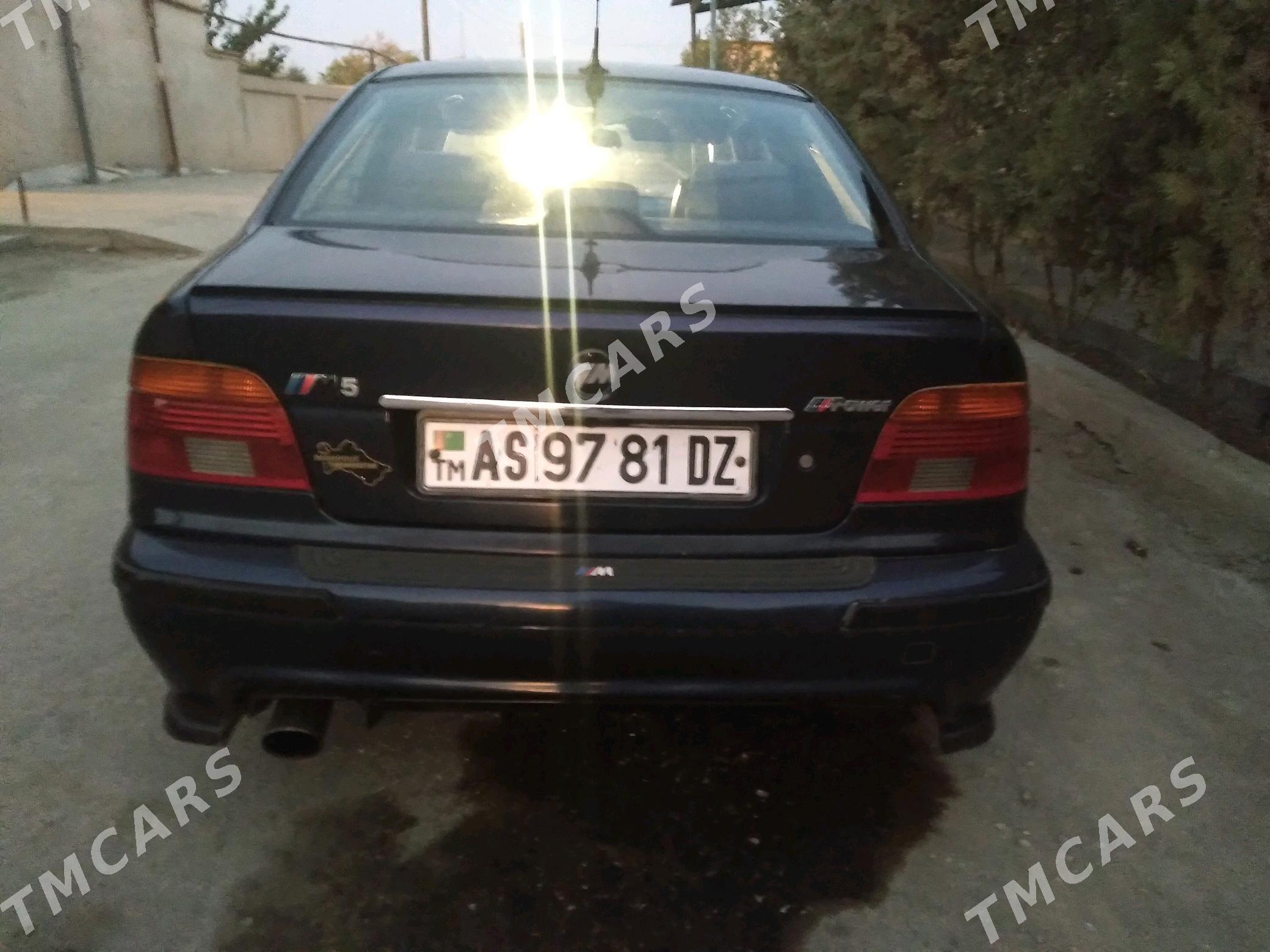 BMW E39 2002 - 158 000 TMT - Daşoguz - img 3
