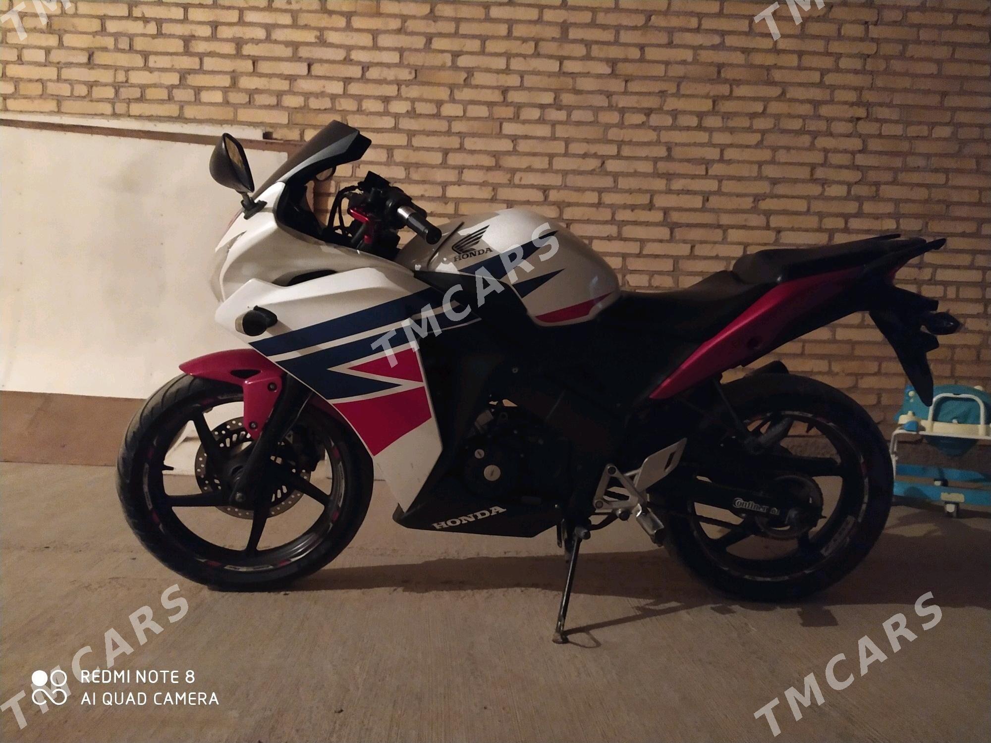 Fekon FK150-8G 2018 - 50 000 TMT - Дянев - img 4