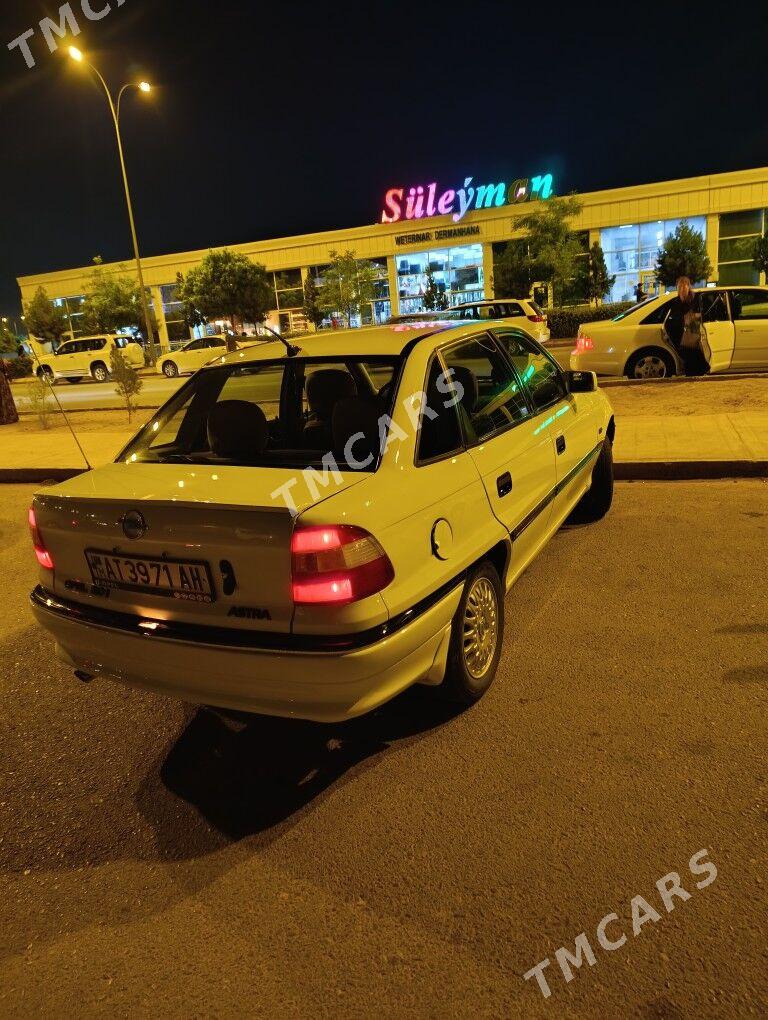 Opel Astra 1993 - 40 000 TMT - Теджен - img 4