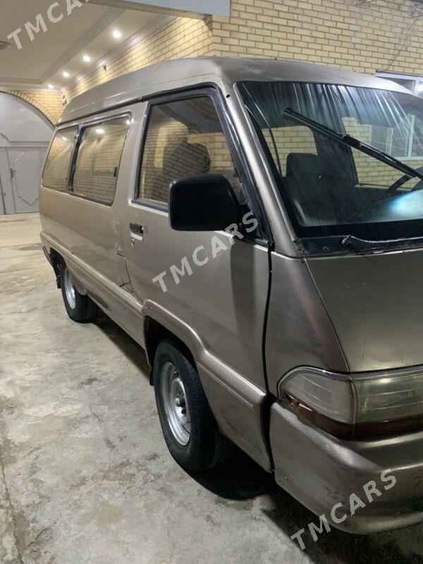 Toyota Town Ace 1988 - 16 000 TMT - Саят - img 2