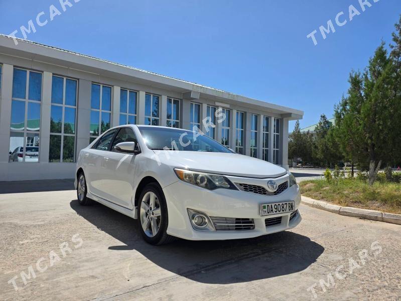 Toyota Camry 2014 - 270 000 TMT - Gyzylarbat - img 2