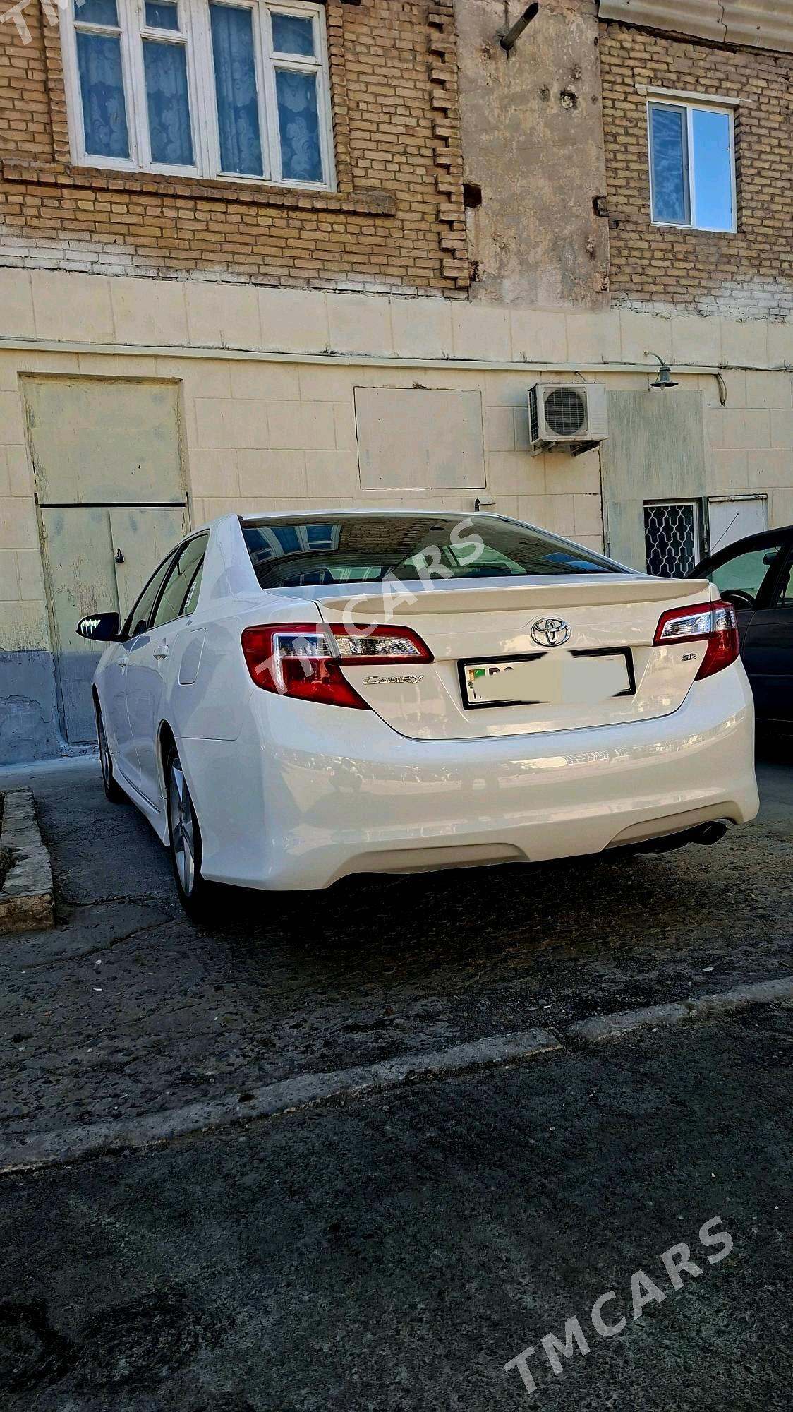 Toyota Camry 2013 - 200 000 TMT - Туркменабат - img 6