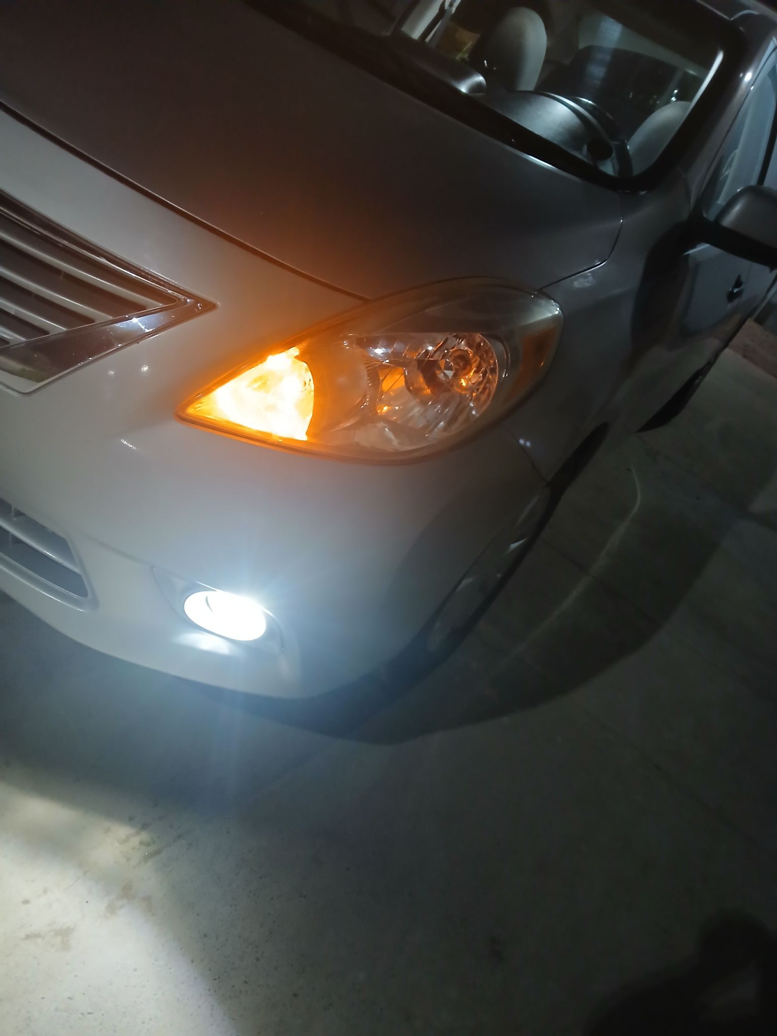 Nissan Versa 2013 - 110 000 TMT - Чарджоу - img 5
